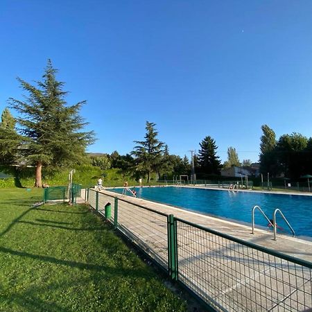 Otero de Herreros Preciosa Casa Lobos, Aislada E Independiente מראה חיצוני תמונה