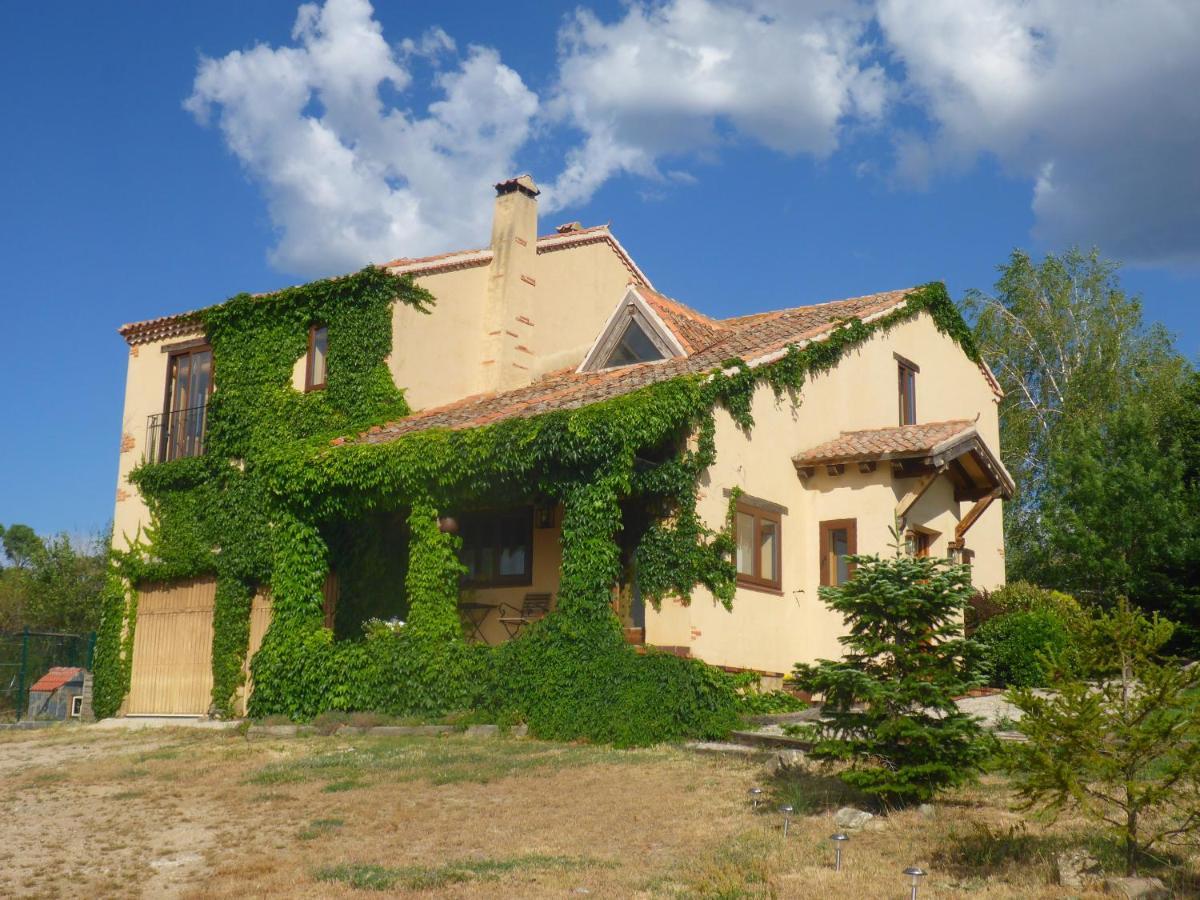 Otero de Herreros Preciosa Casa Lobos, Aislada E Independiente מראה חיצוני תמונה