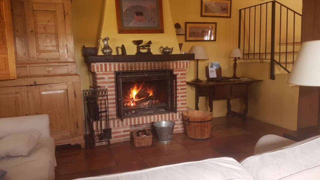 Otero de Herreros Preciosa Casa Lobos, Aislada E Independiente מראה חיצוני תמונה