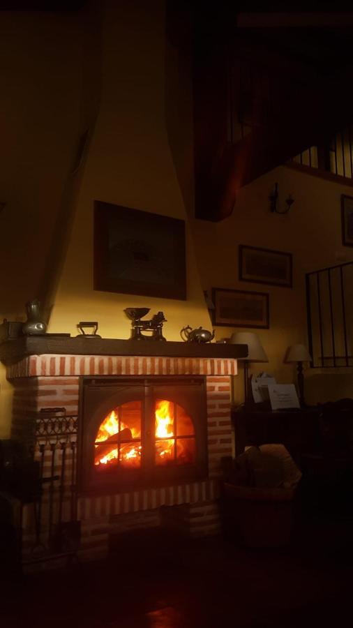 Otero de Herreros Preciosa Casa Lobos, Aislada E Independiente מראה חיצוני תמונה