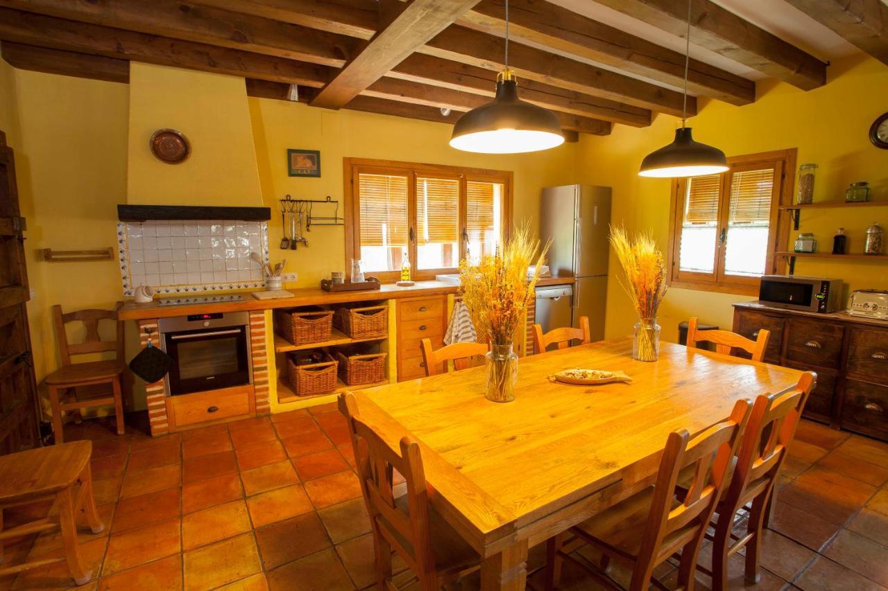 Otero de Herreros Preciosa Casa Lobos, Aislada E Independiente מראה חיצוני תמונה