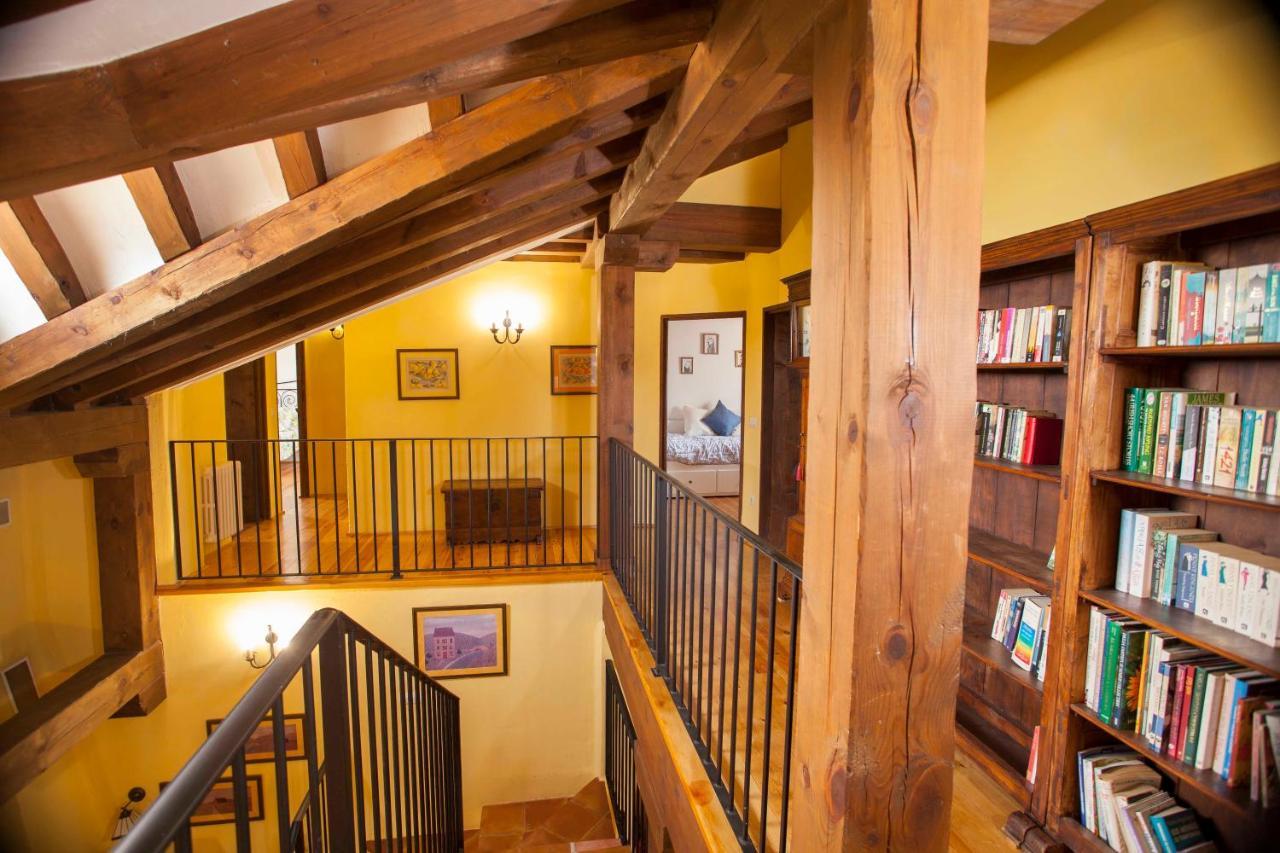 Otero de Herreros Preciosa Casa Lobos, Aislada E Independiente מראה חיצוני תמונה